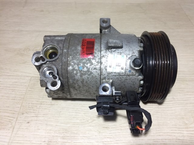 Компрессор хладагента 977013X101 HYUNDAI