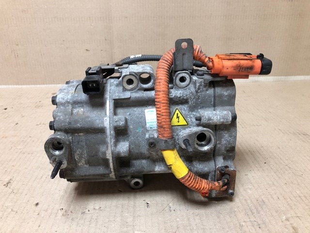 HYUNDAI 977014U000 Компрессор кондиционера в наличии Ровно
