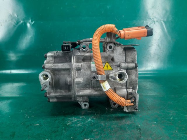 977014U000 HYUNDAI Компрессор кондиционера купить в Ирпень