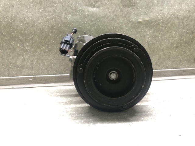 97701D3750 HYUNDAI Компрессор кондиционера купить в Сумы