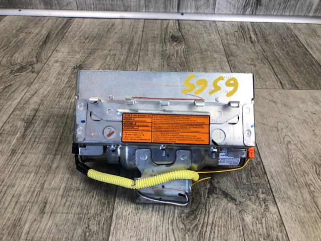 98271AJ03A SUBARU Подушка безопасности (AIRBAG) пассажирская купить в Ужгород