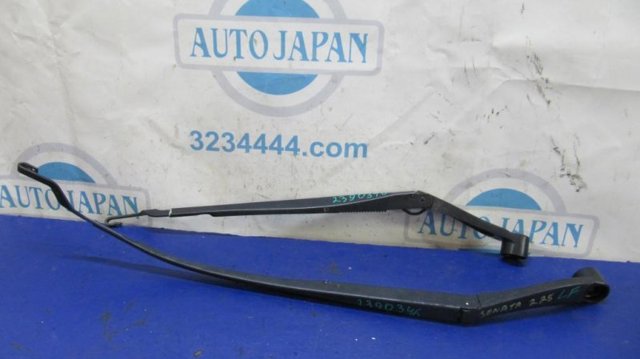 Рычаг-поводок дворника лобового стекла 98311C1000 HYUNDAI