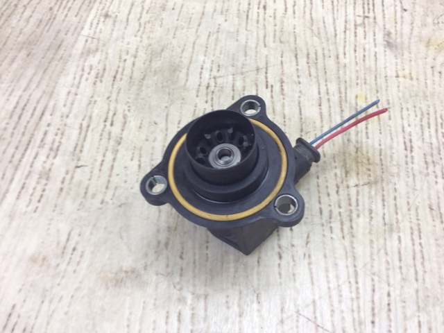 Соленоид давления наддува A0001531859 NISSAN