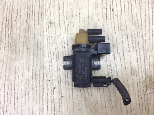 Клапан соленоид регулирования заслонки EGR A0101531328 NISSAN