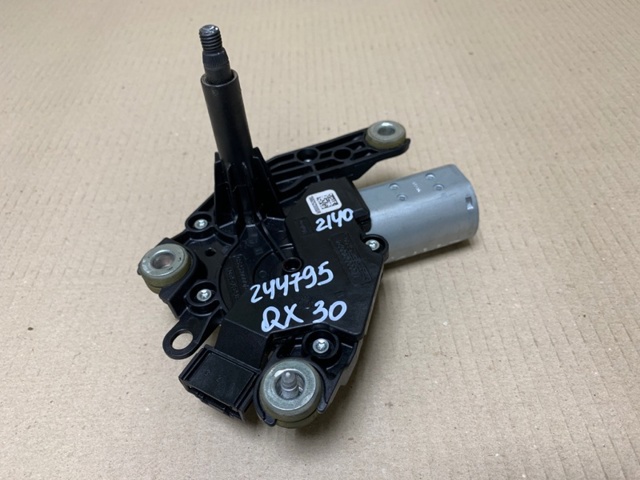 Моторчик заднего стеклоочистителя A1569068200 NISSAN