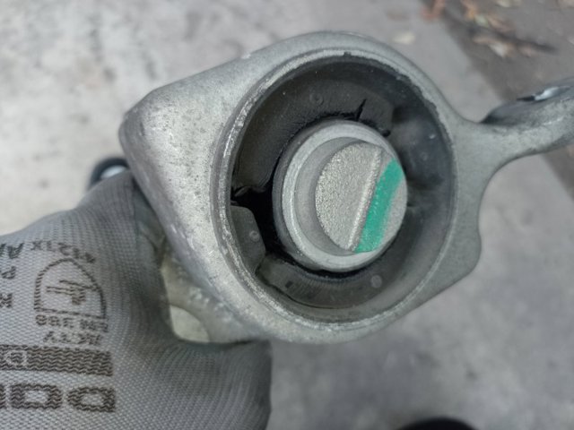 MERCEDES A1643303407 Рычаг передней подвески левый в наличии Одесса