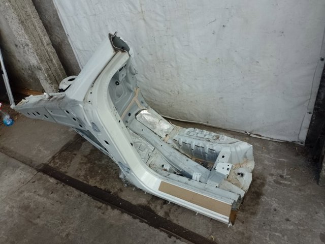 MERCEDES A1646200734 Арка крыла переднего левого в наличии Полтава