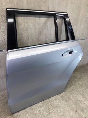 MERCEDES A1667300305 Дверь задняя левая в наличии Харьков