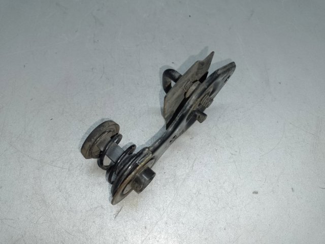 A2038800460 MERCEDES Замок капота купить в Тернополь