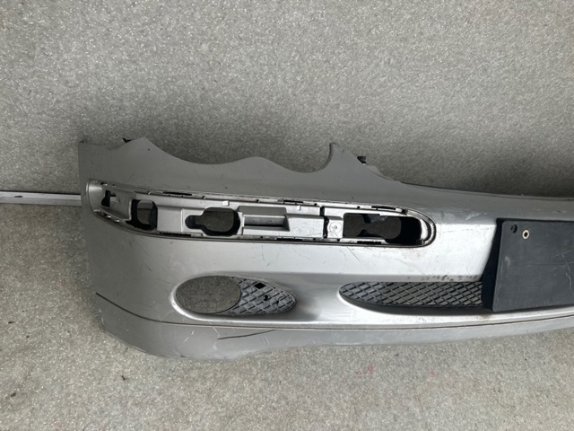 MERCEDES A2038850025 Передний бампер в наличии Каменское