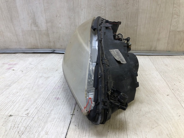 2048208861 MERCEDES Фара правая купить в Черкассы