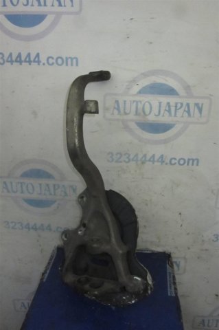 Цапфа поворотного кулака A2213324501 MERCEDES