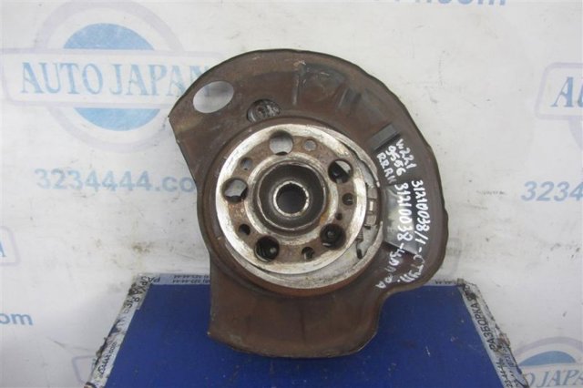 A2213502208 MERCEDES Цапфа (поворотный кулак) задний правый купить в Украина