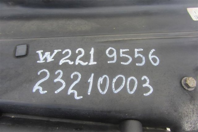 Рамка крепления радиатора A2216200315 MERCEDES