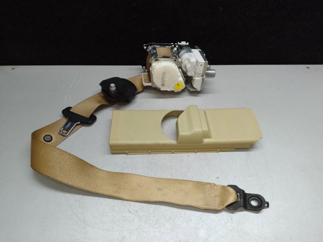 Ремень безопасности передний правый A25186072868K64 MERCEDES