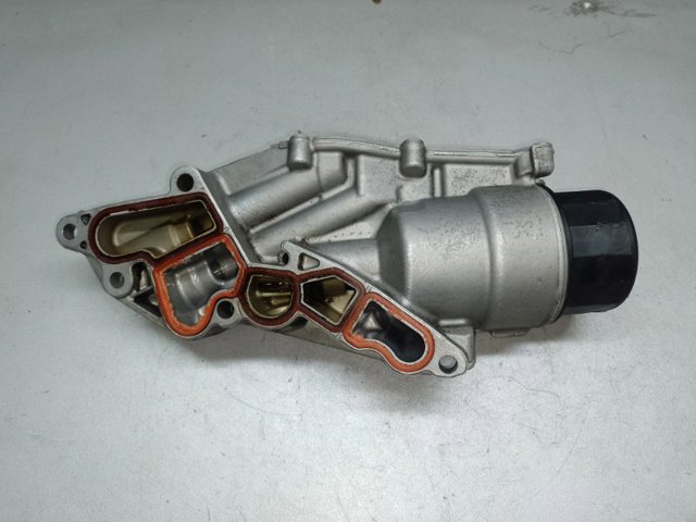 MERCEDES A2721800038 Крышка масляного фильтра в наличии Чернигов