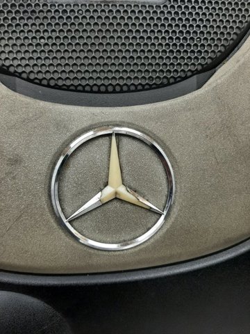 MERCEDES A2730100467 Крышка двигателя в наличии Днепр