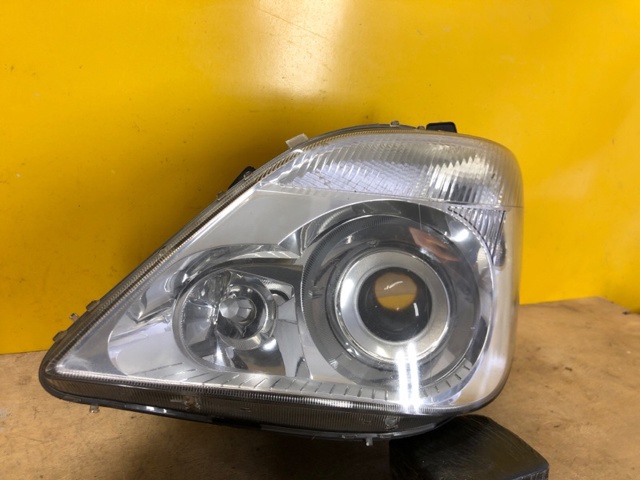 A9068200961 MERCEDES Фара левая купить в Харьков