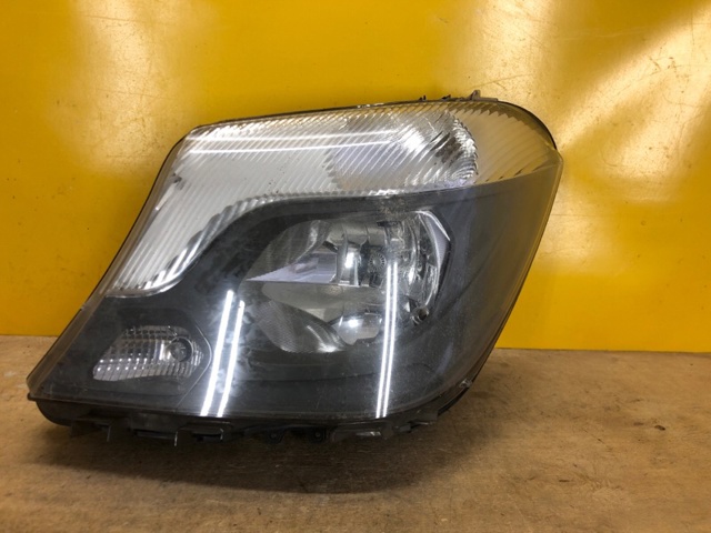 Фара дальнего света в сборе A9068205600 MERCEDES