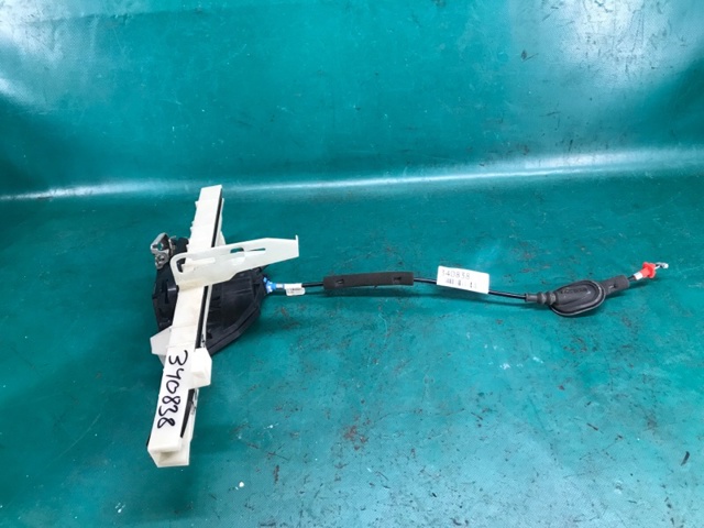 AE8Z5421813F FORD Замок водительской двери купить в Черкассы