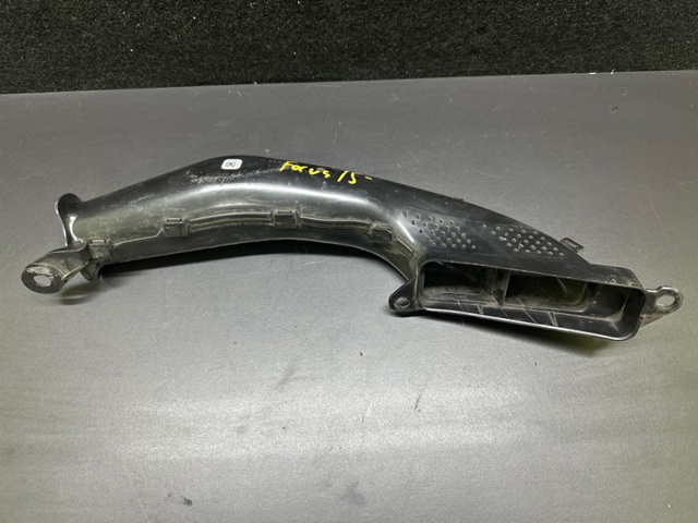 AV619E635BD Воздухозаборник воздушного фильтра купить Николаев