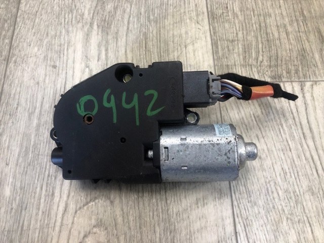 FORD B9230110 Мотор привода люка в наличии Сумы