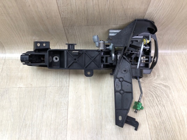 FORD BB5Z7822404BA Ручка двери задней наружная в наличии Черкассы