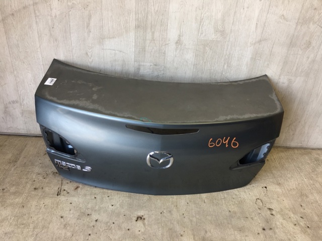 Крышка багажника BBY45261XD MAZDA