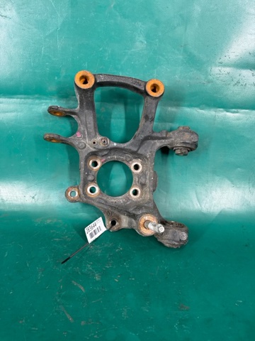 Цапфа поворотного кулака BJS72612XB MAZDA