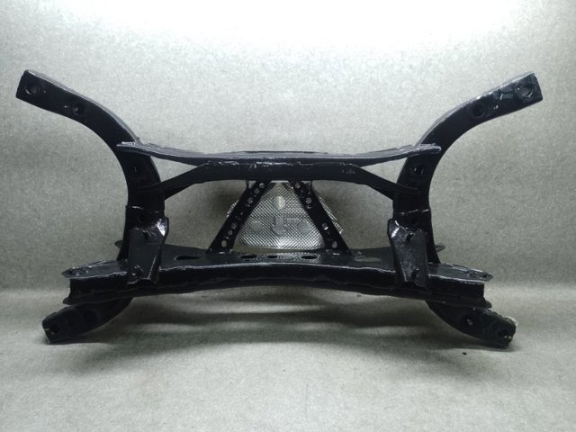 Поперечка задней подвески BJS72880X MAZDA