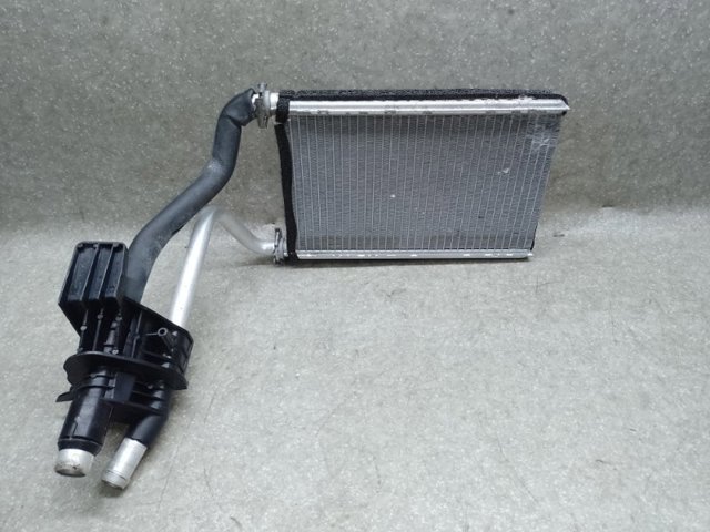 Радиатор печки BJS761A10A MAZDA