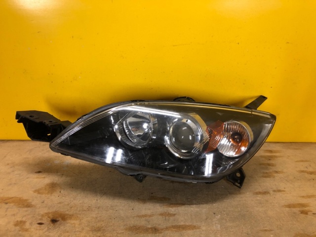 Блок фара левая BN8P510L0B MAZDA