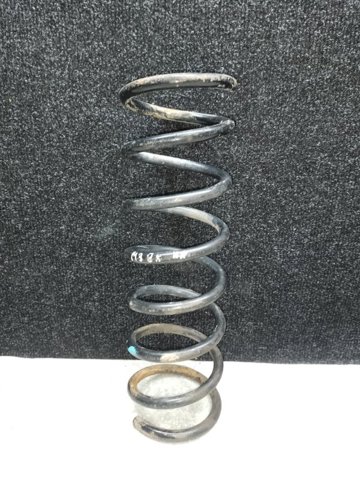 MAZDA BP4K28011B Задняя пружина в наличии Ирпень