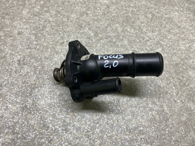 Термостат в корпусе Ford C-Max