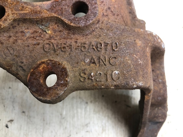 FORD CV6Z5A968F Цапфа задняя правая в наличии Тернополь