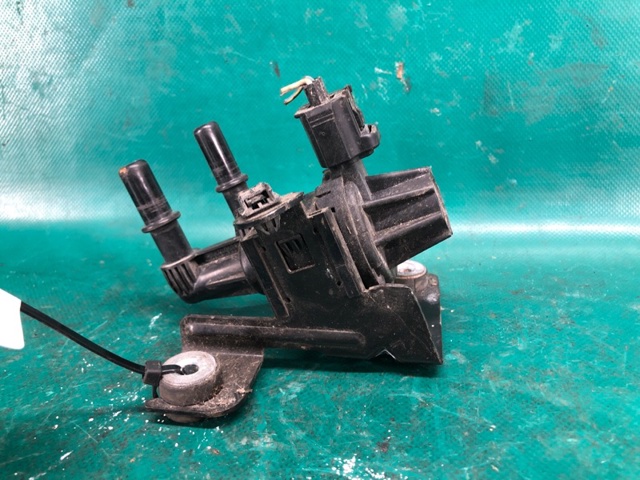 MAZDA CY0118740 Клапан адсорбера в наличии Киев