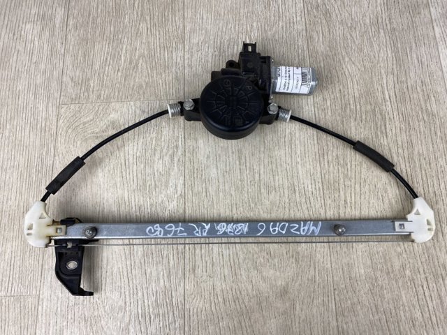 MAZDA D6515858XB Мотор стеклоподъемника двери передней правой в наличии Черновцы