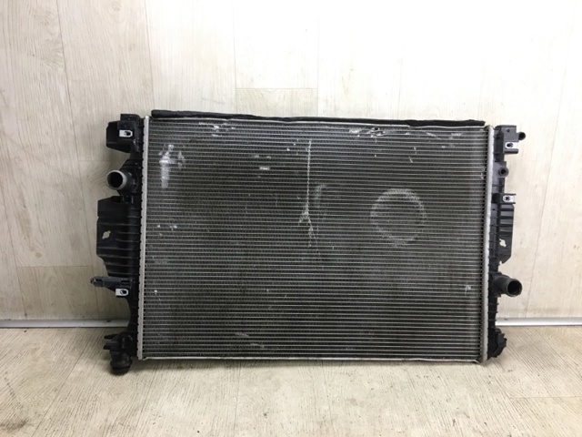 FORD DG938005BC Радиатор охлаждения двигателя в наличии Днепр