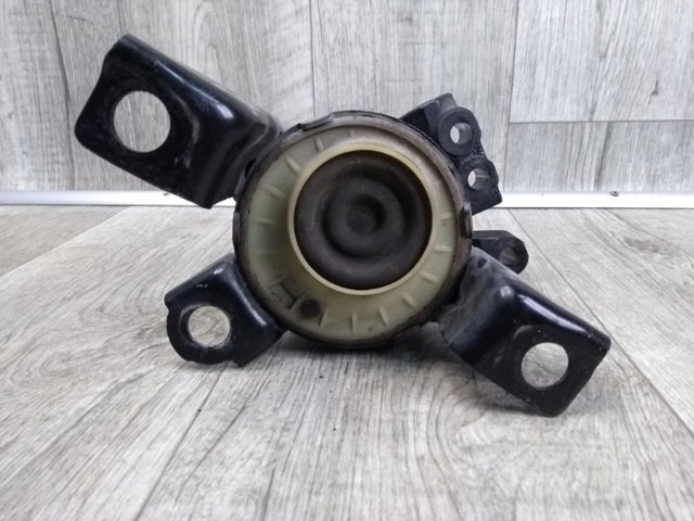 DG9Z6038B FORD Правая подушка двигателя купить в Житомир