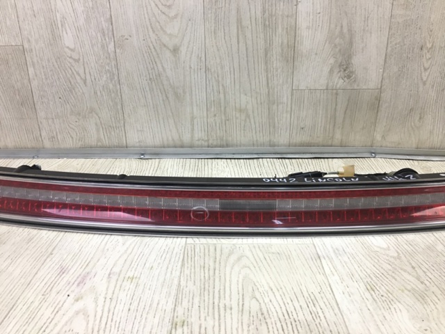 Фонарь крышки багажника DP5Z13A565G FORD