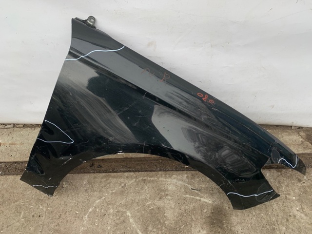 DS7Z16005A Крыло переднее правое купить Черкассы