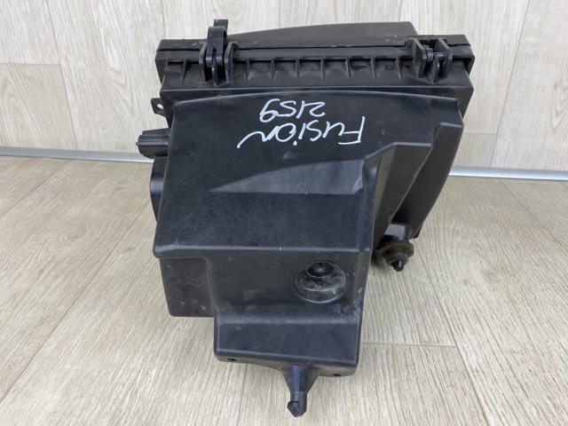 DS7Z9600C FORD Корпус воздушного фильтра купить в Черкассы