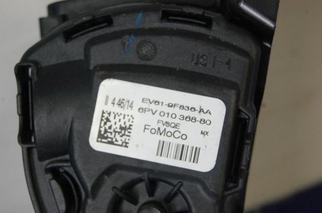 Педаль газа ford focus 10-18 EV6Z-9F836-A