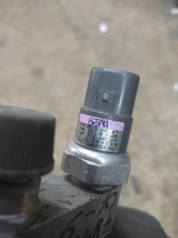 F15161503 Датчик абсолютного давления кондиционера купить Черкассы