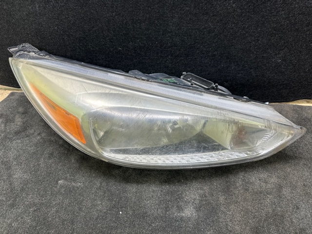F1EZ13008GS FORD Правая фара купить в Винница