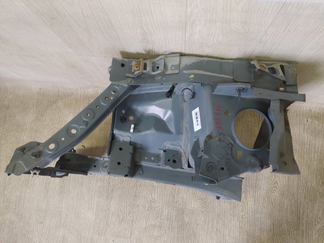 F25203SGMA NISSAN Кронштейн радиатора правый купить в Полтава