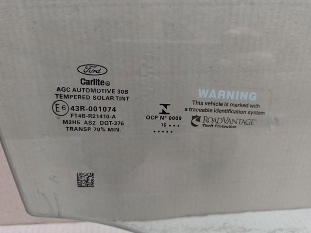 FT4Z5821410A FORD Стекло двери передней правой купить в Кривой Рог