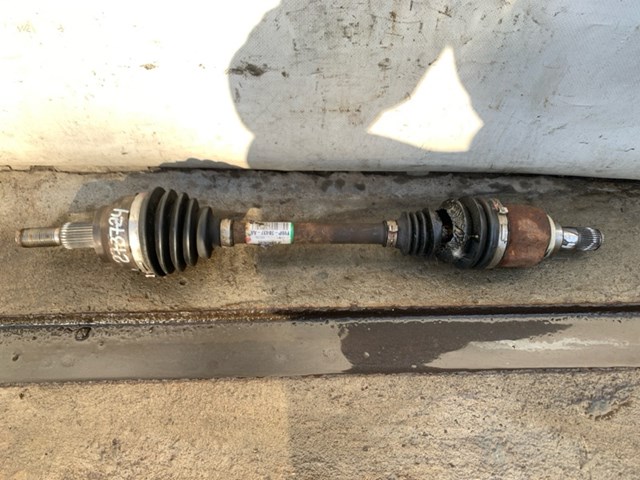 Полуось передняя левая FV6Z3B437G FORD