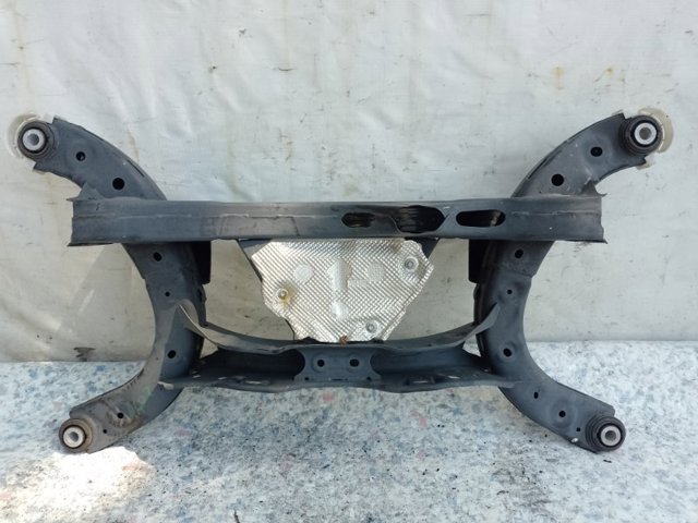 Поперечина задней подвески GHP92880XB MAZDA
