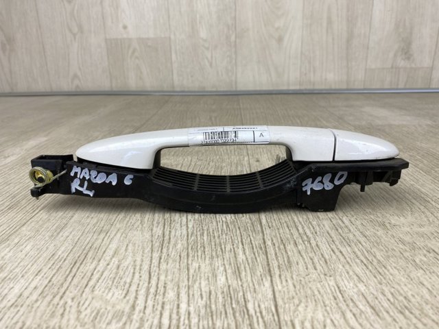 MAZDA GHP97342X Держатель наружной ручки двери задней левой в наличии Черновцы